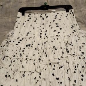 Chelsea & Theodore white black polka-dot Maxi skirt L never worn.